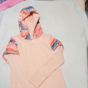 Moody Tiger brand  Hoodie size 8/10 girl 🧡 soft and stretchy